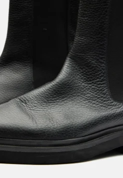 hush Boots|Aaliyah Leather Chelsea Boot Black