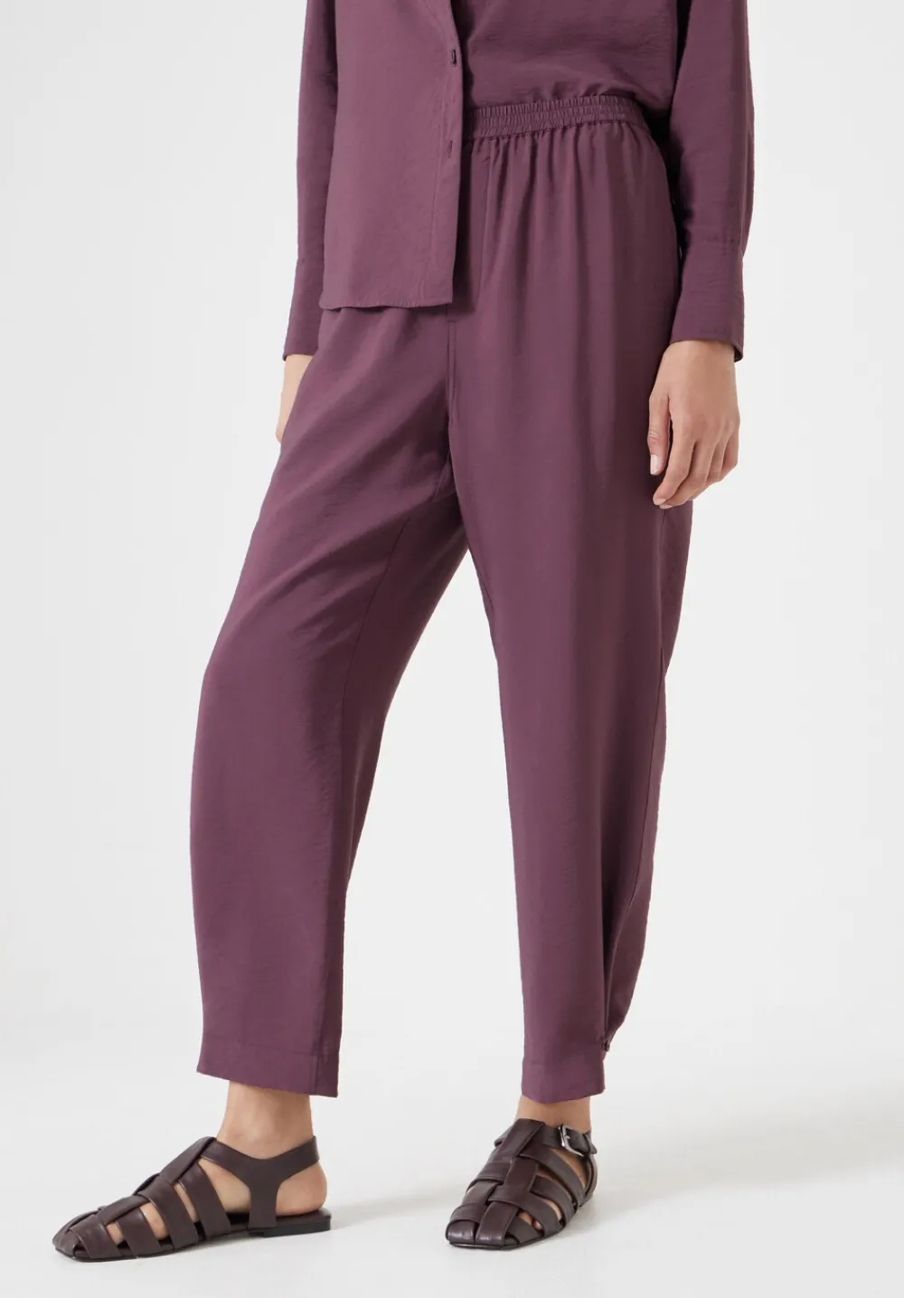 hush Trousers|Air Flow Ankle Grazer Trousers Fudge Brown