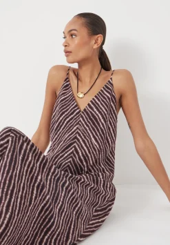 hush Dresses|Air Flow Seam Detail Maxi Slip Dress Blurred Lines Brown