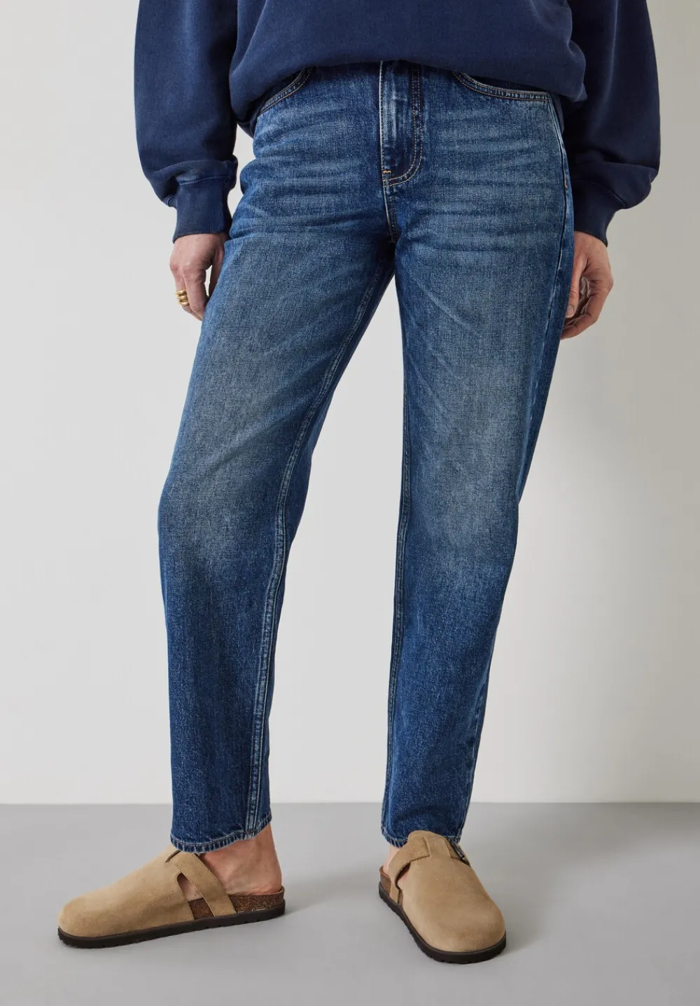 hush Jeans|Alex Straight Leg Jeans Mid Authentic Blue