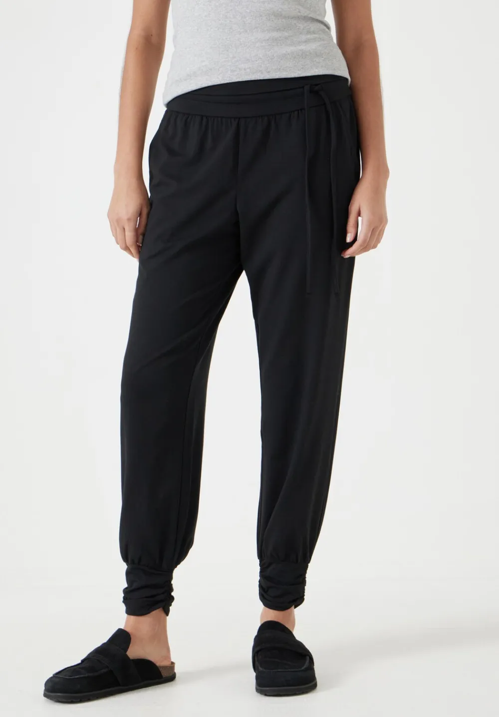 hush Joggers & Leggings|Trousers|Alexa Harem Trousers Black