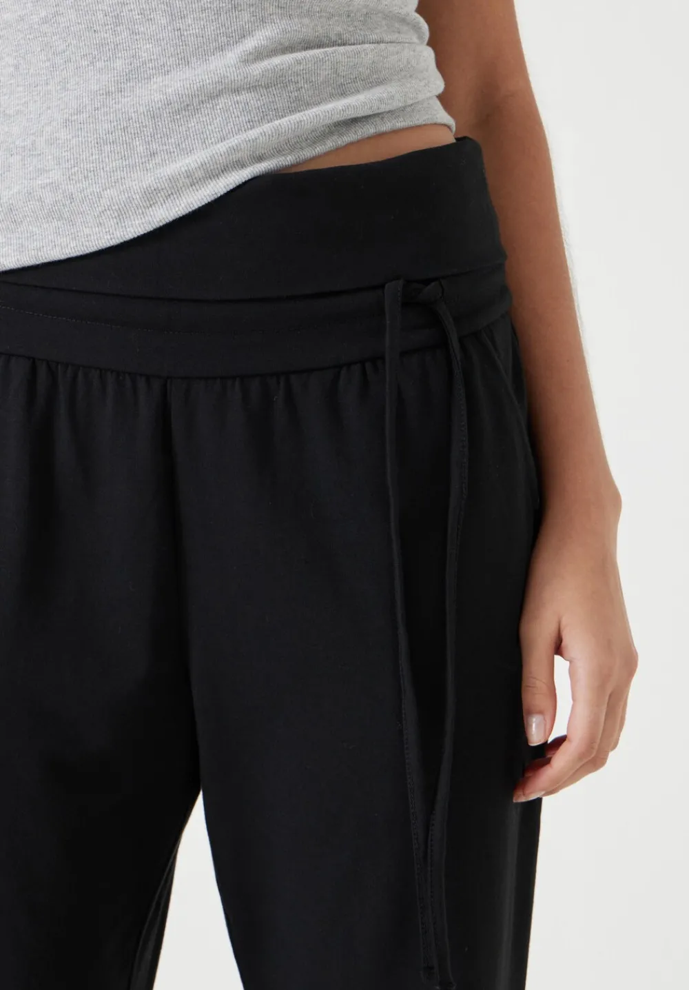 hush Joggers & Leggings|Trousers|Alexa Harem Trousers Black