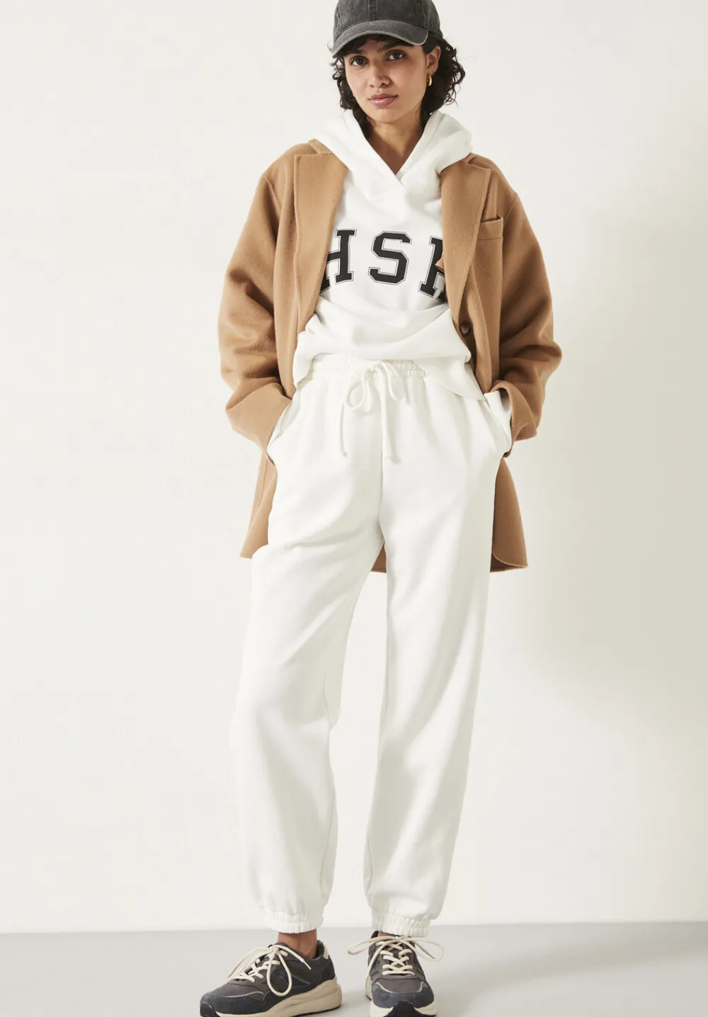 hush Joggers & Leggings|Alyna Relaxed Washed Joggers Off White
