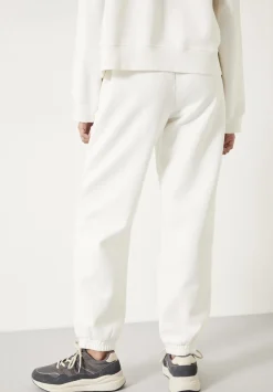 hush Joggers & Leggings|Alyna Relaxed Washed Joggers Off White