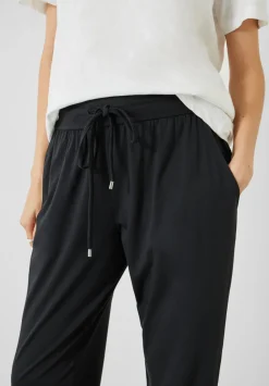 hush Joggers & Leggings|Trousers|Amie Joggers Black