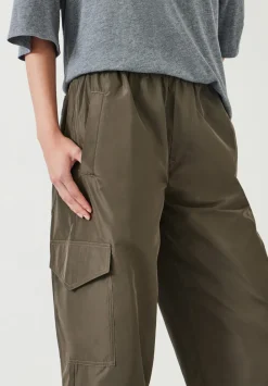 hush Trousers|Ava Lightweight Cargo Trousers Dark Olive