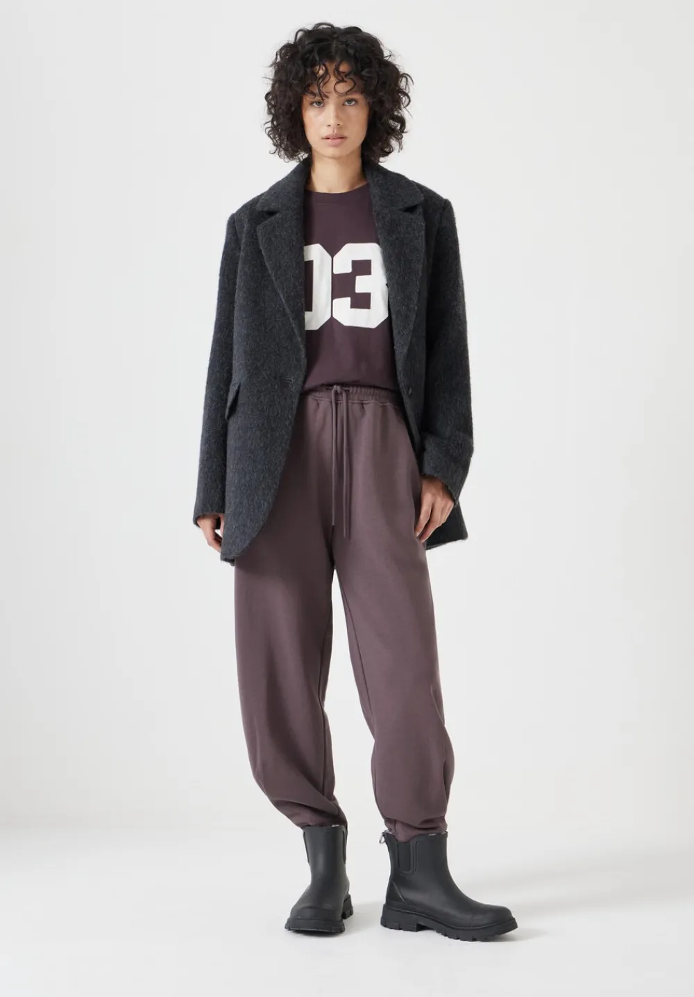 hush Joggers & Leggings|Trousers|Barrel Leg Pleat Joggers Raisin Brown