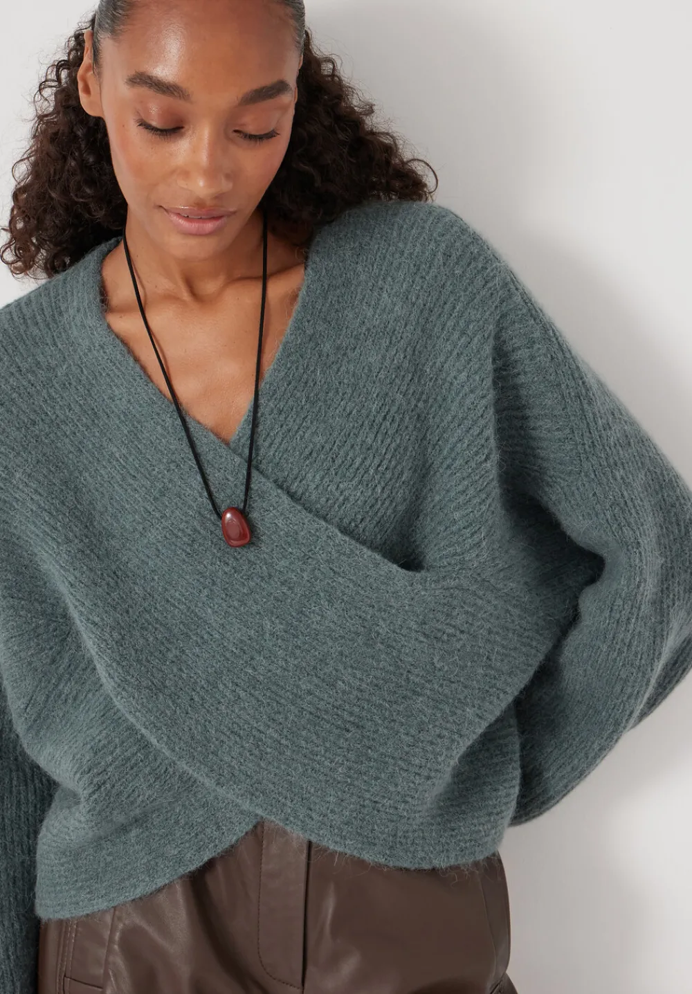 hush Jumpers & Cardigans|Betty Wool Blend Jumper Sage Green