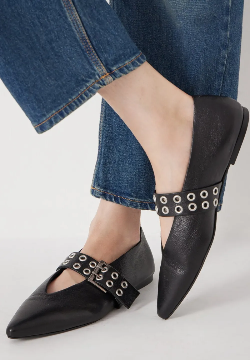 hush Flats|Buckled Leather Ballerina Flats Black