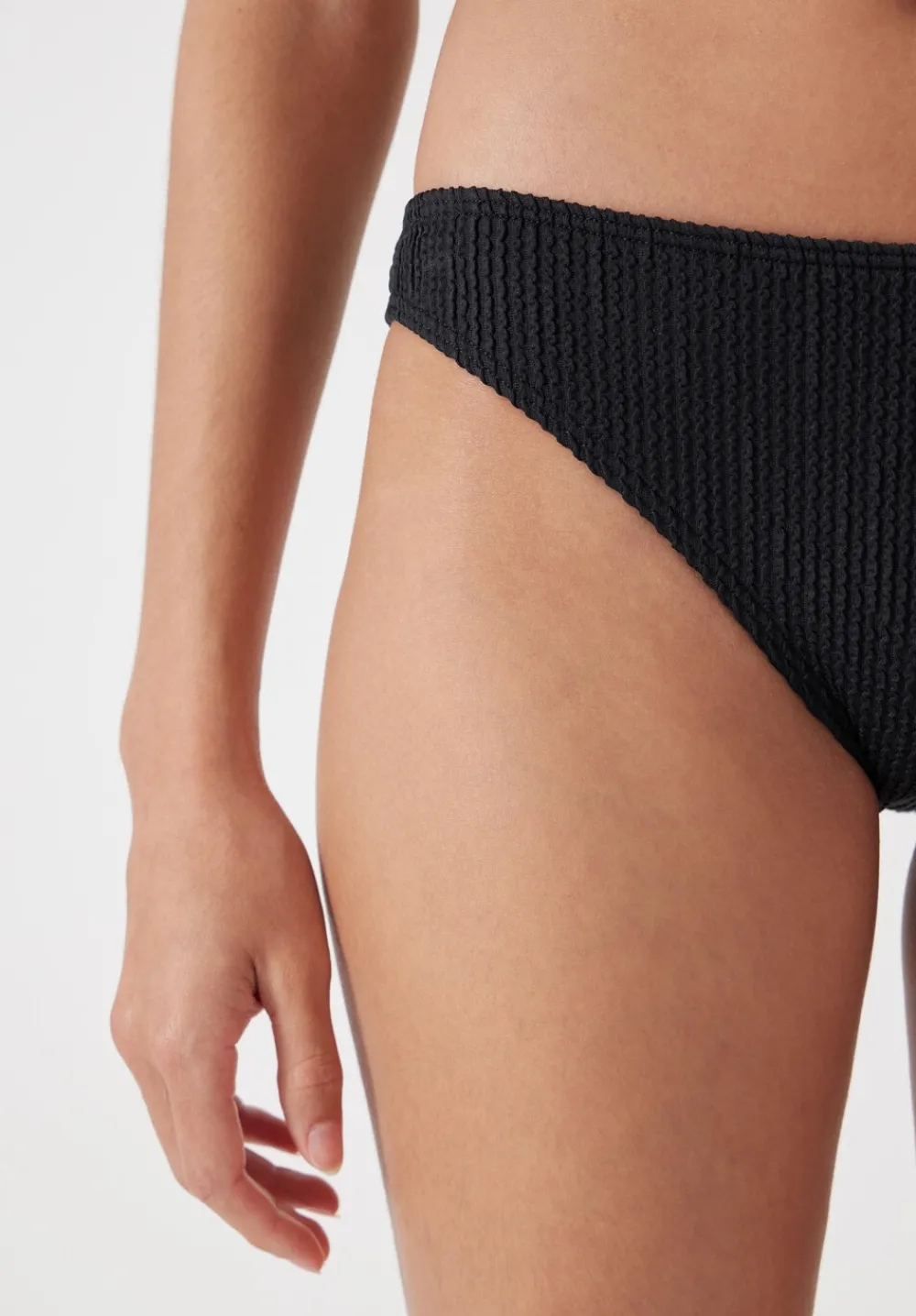 hush Swimwear & Beachwear|Cally Classic Crinkle Bikini Bottoms Black