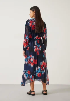 hush Dresses|Clarette Chiffon Maxi Dress Blurred Floral Black
