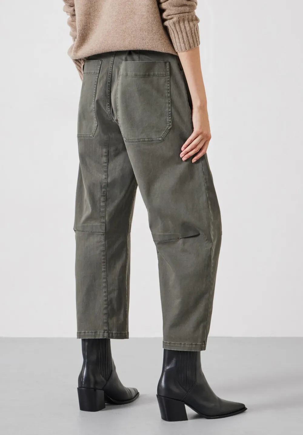 hush Trousers|Cordi Barrel Leg Cotton Trousers Dark Khaki Green