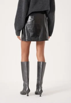 hush Skirts|Crackle Patent Mini Skirt Black