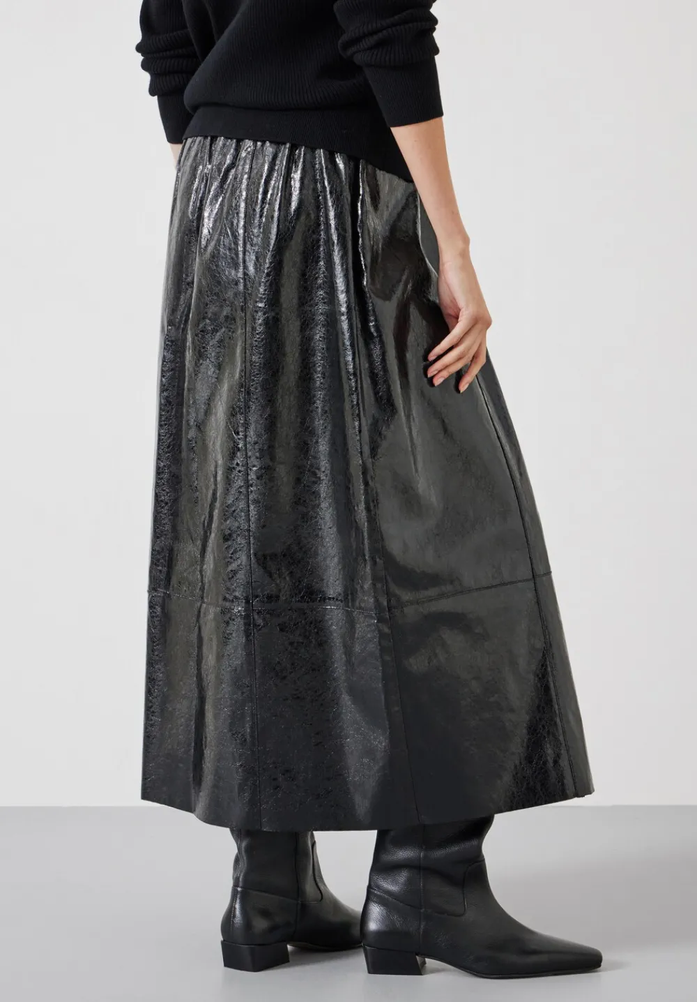 hush Skirts|Crackled Patent Skirt Black