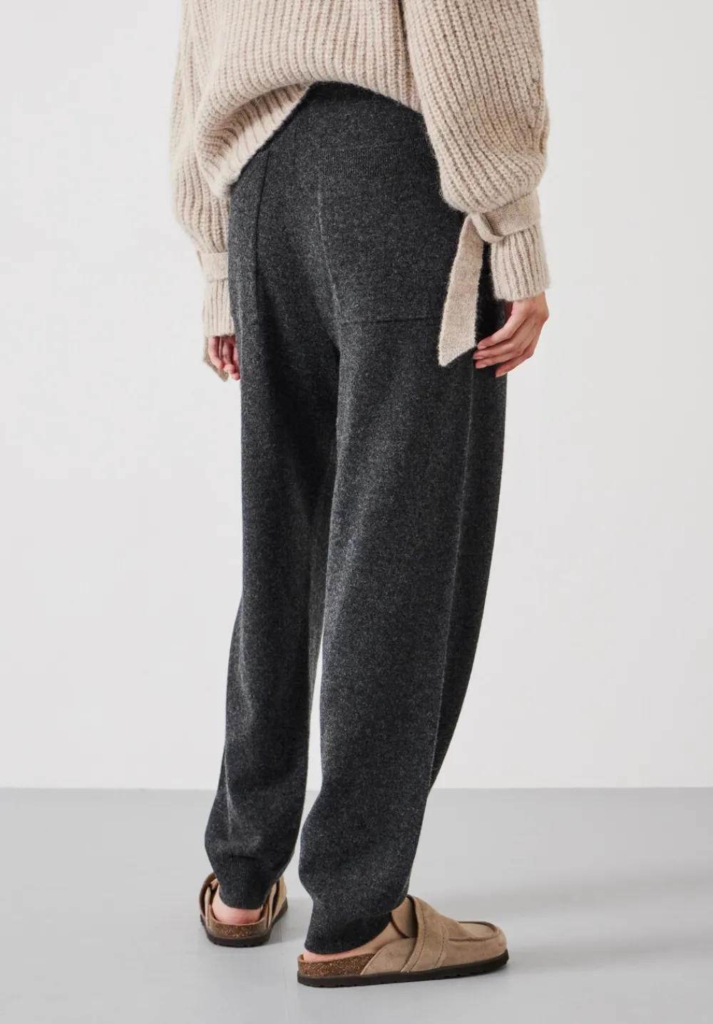 hush Joggers & Leggings|Trousers|Daisy Merino Wool Jogger Charcoal Grey Marl