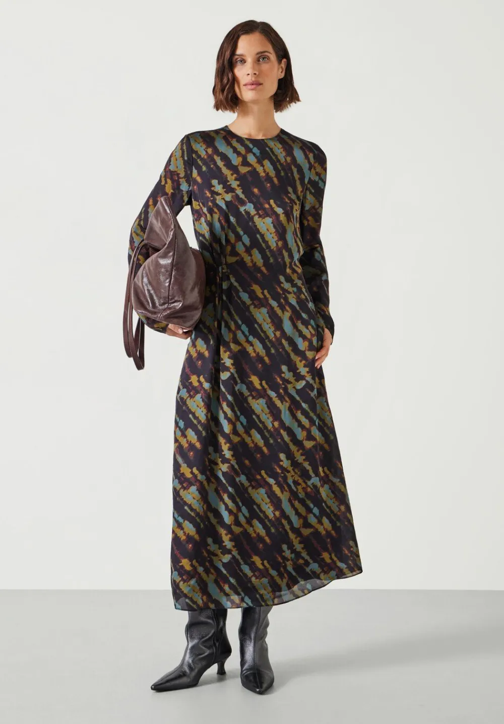 hush Dresses|Daniela Midi Dress Diagonal Tie Dye Green