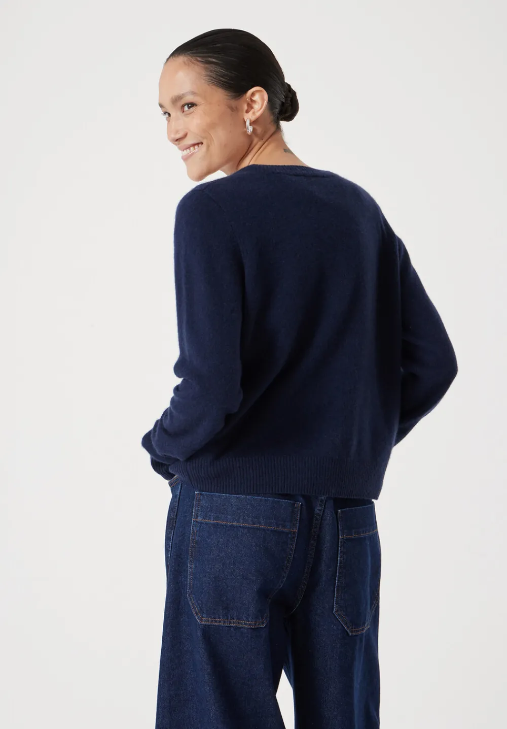 hush Jumpers & Cardigans|Daphne Cashmere Button Through Slim Cardigan Midnight Navy