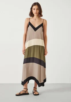 hush Dresses|Diana Slip Dress Whitecap Gray