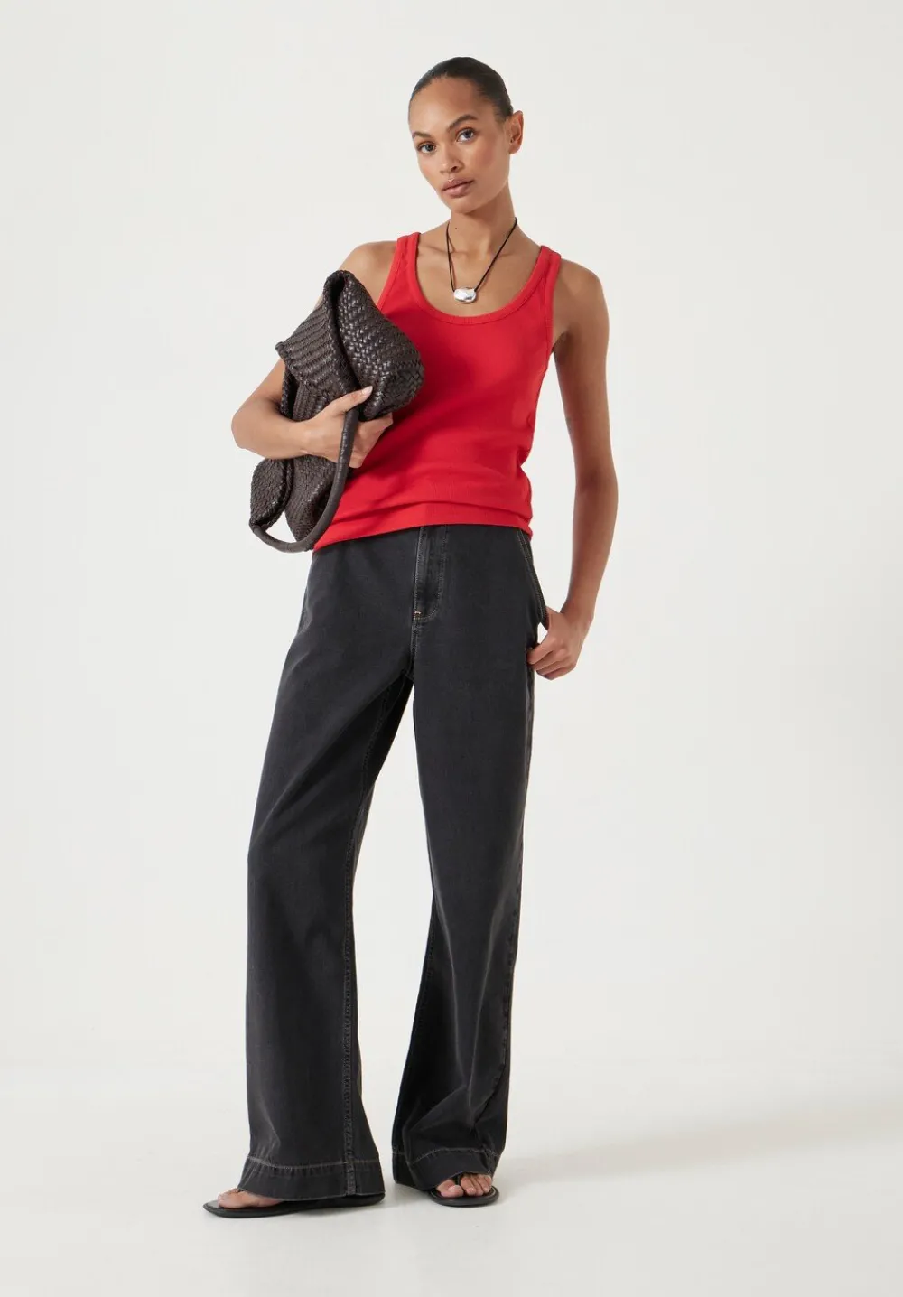 hush Jeans|Drew Wide Leg Jeans Washed Black