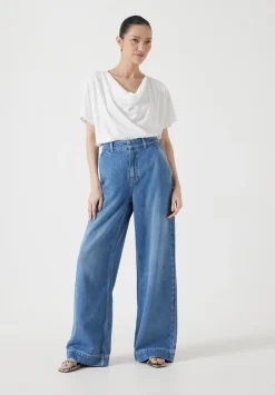 hush Jeans|Drew Wide Leg Jeans Mid Blue
