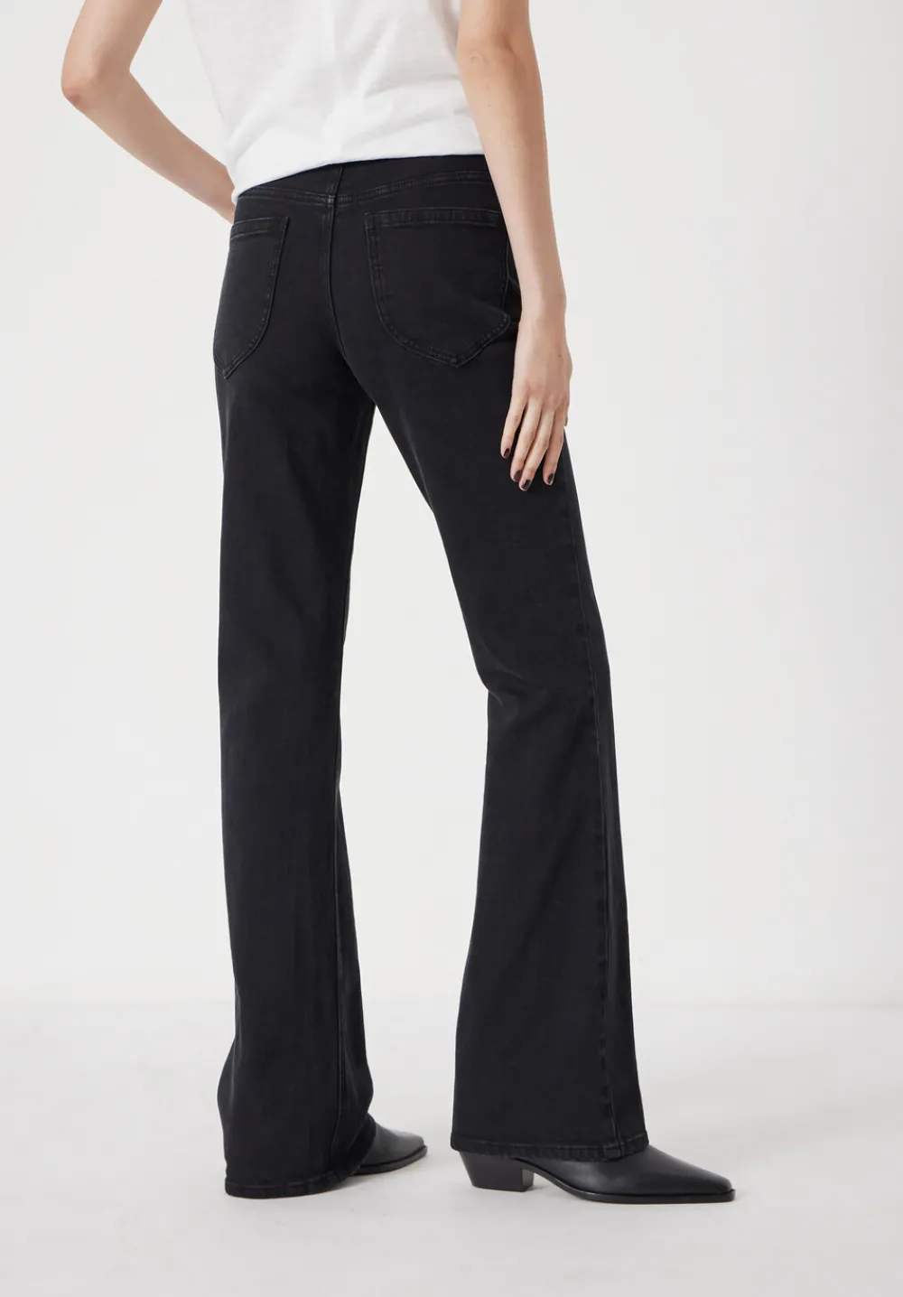 hush Jeans|Eliana Mid Rise Bootcut Jeans Black