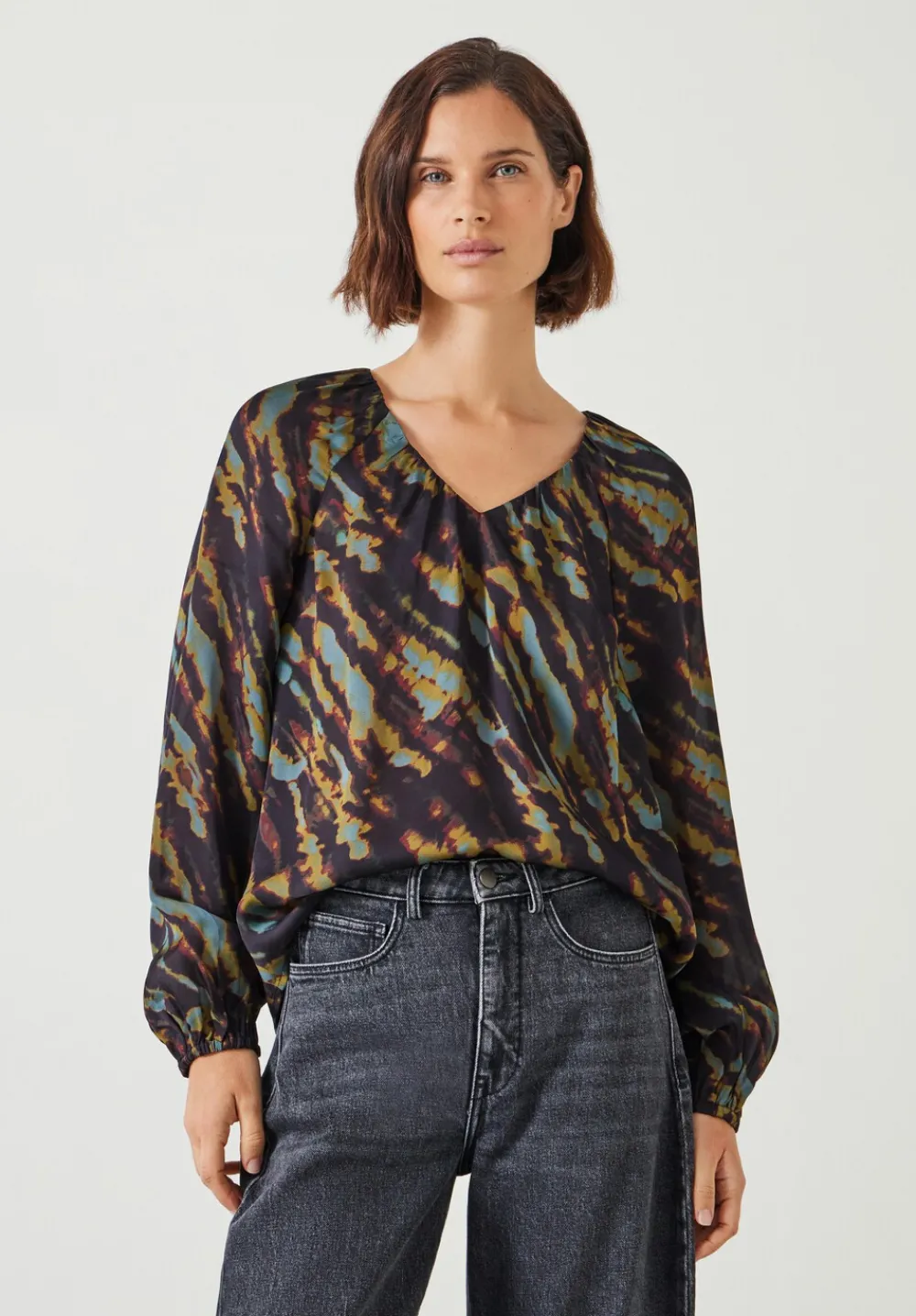 hush Shirts & Blouses|Elise Printed V-Neck Blouse Diagonal Tie Dye Green