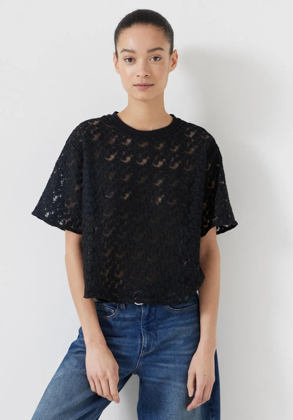 hush Tops & T-Shirts|Embroidered Floral T-Shirt Black