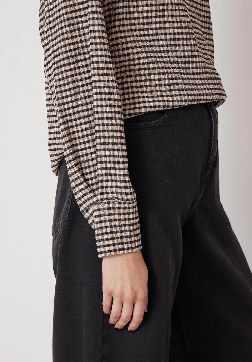 hush Tops & T-Shirts|Emily Gingham Puff Sleeve Top Taupe Brown