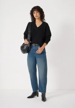 hush Jumpers & Cardigans|Erica Merino Wool V Neck Jumper Black