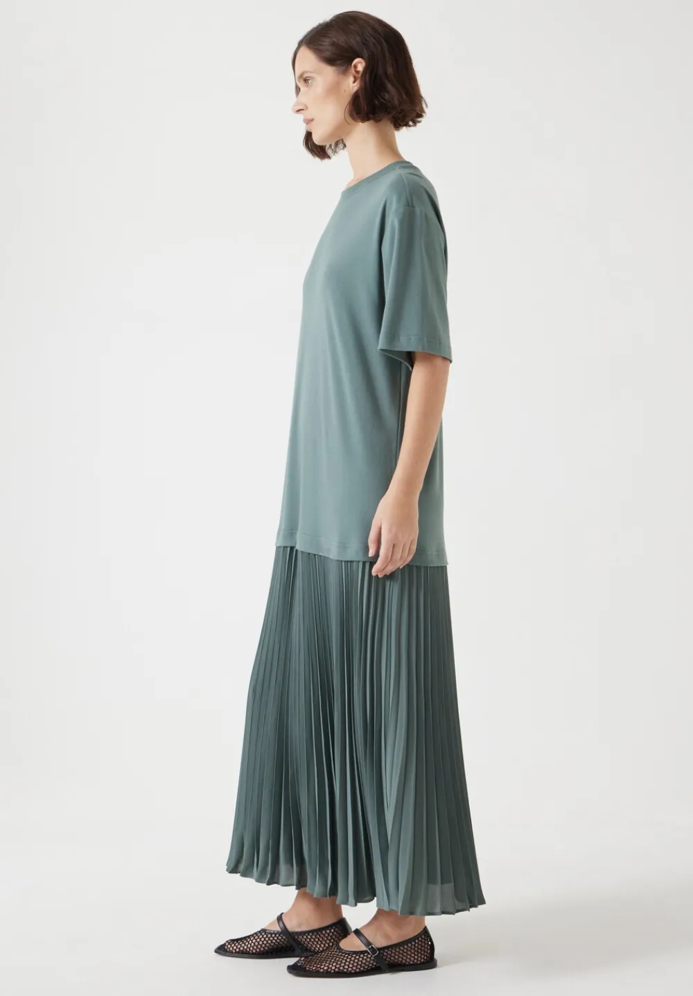 hush Jeans|Dresses|Esme Short Sleeve Pleated Midi Dress Sage Green
