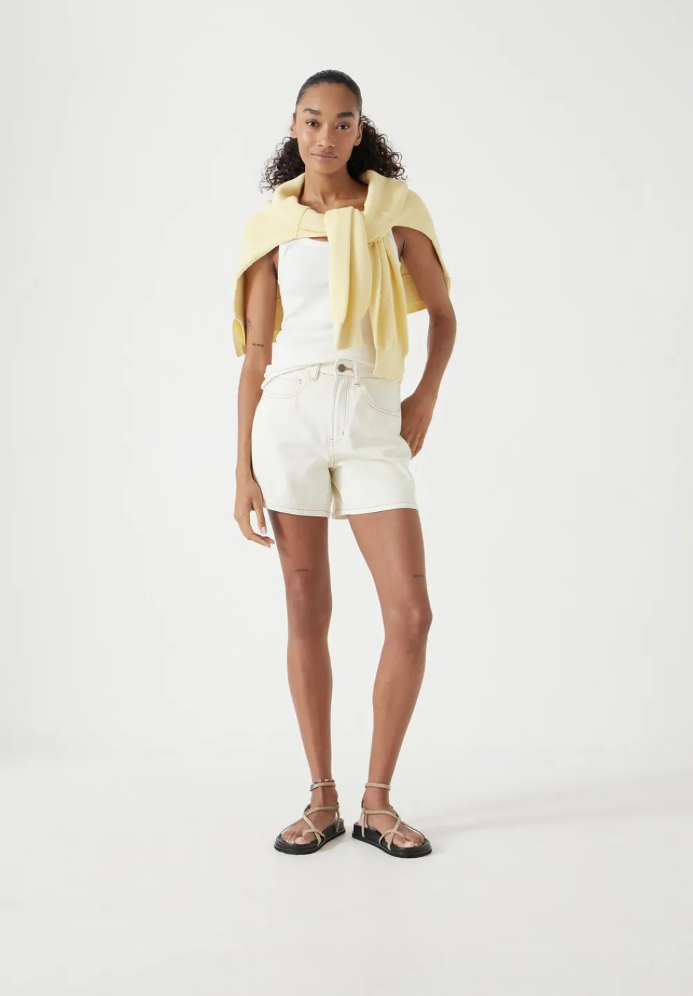 hush Shorts|Essential Denim Shorts Ecru