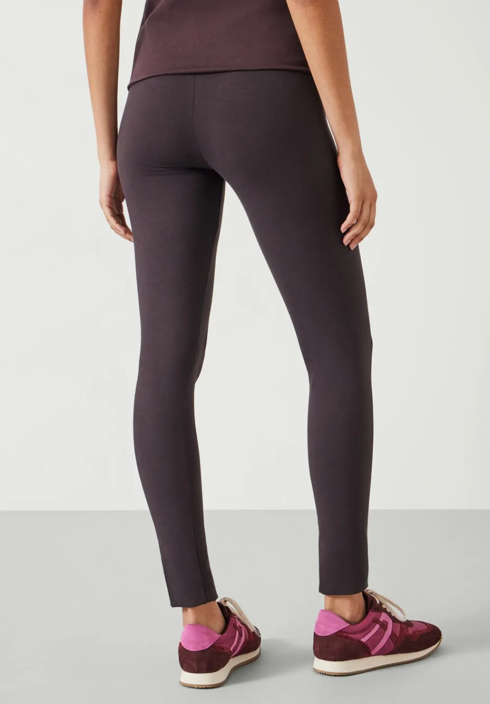 hush Joggers & Leggings|Trousers|Essential Leggings Chocolate brown