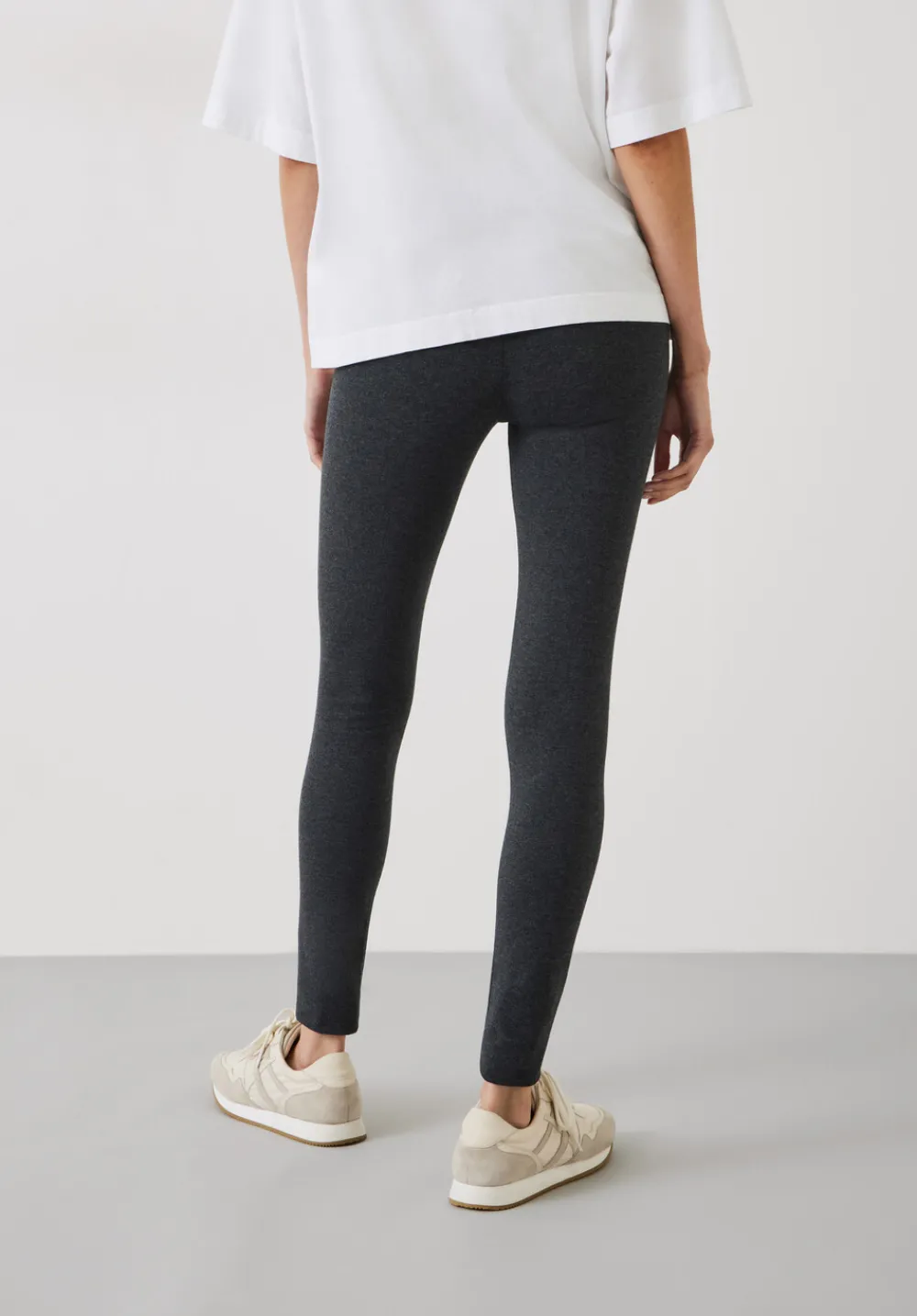 hush Trousers|Joggers & Leggings|Essential Leggings Charcoal Grey