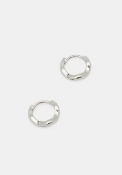 hush Jewellery|Fern Twist Huggie Earrings Silver