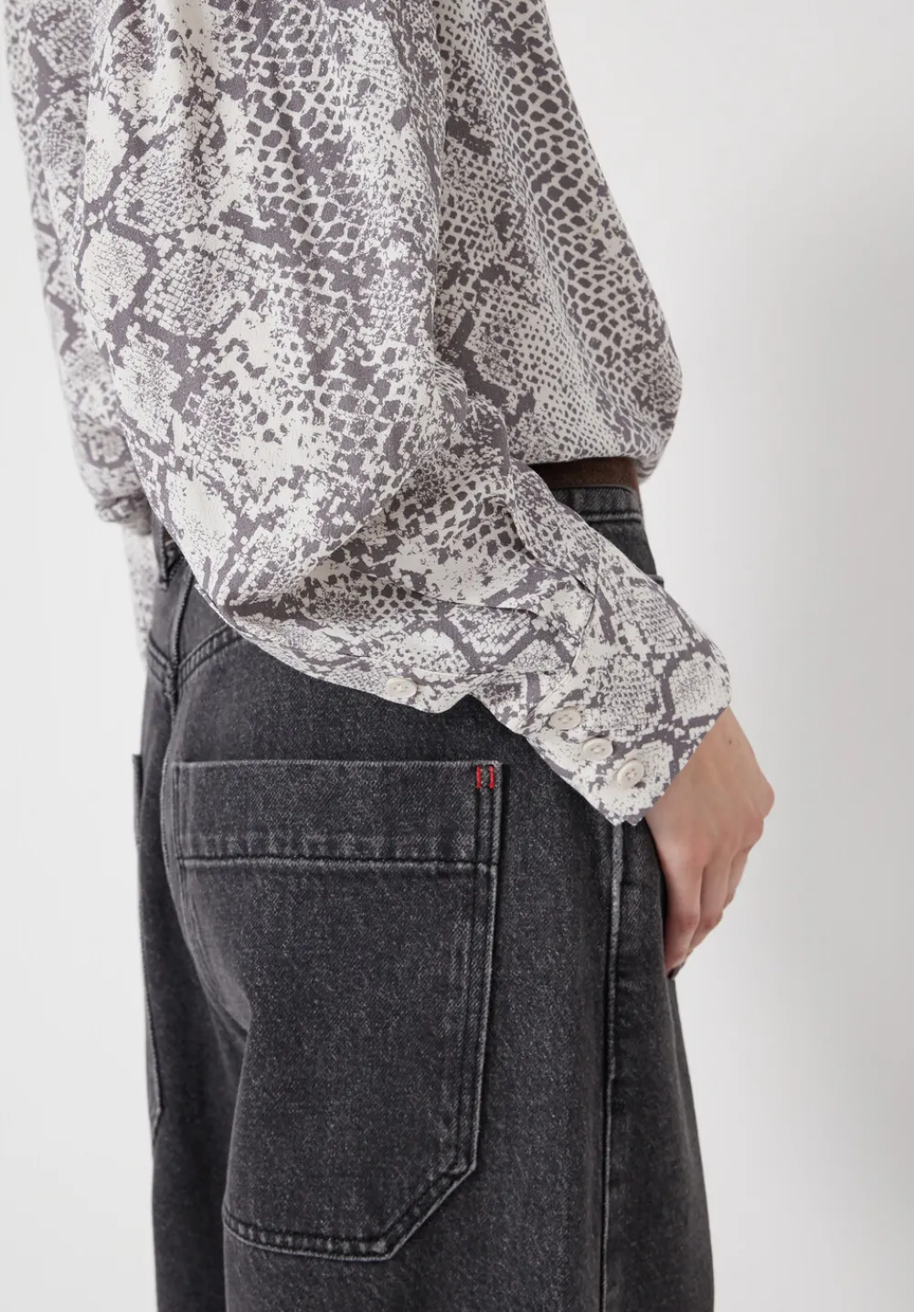 hush Shirts & Blouses|Fernanda Snake Printed Blouse Natural Snake Grey