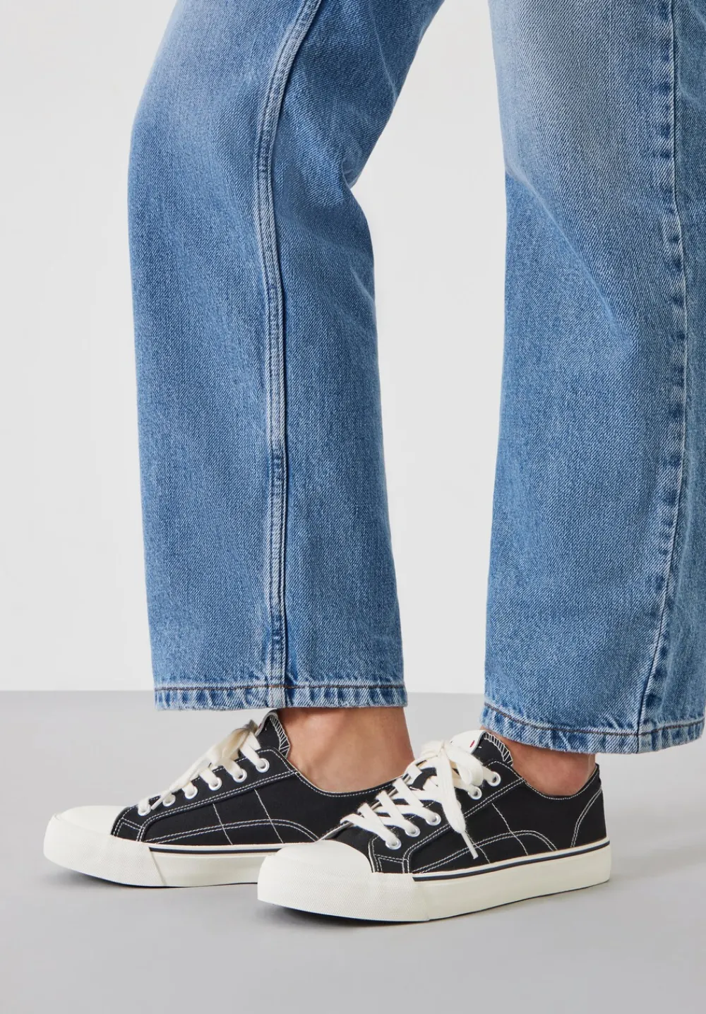 hush Trainers|Finley Canvas Trainers Washed Black