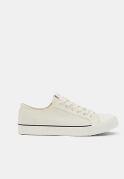hush Trainers|Finley Canvas Trainers Off White