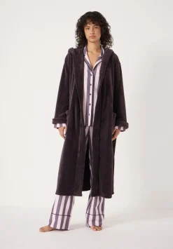 hush Pyjamas & Nightwear|Fluffy Hooded Dressing Gown Plum Purple