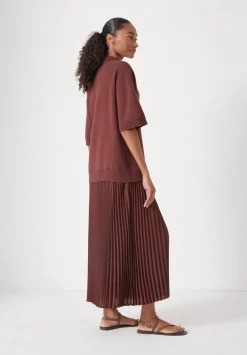 hush Dresses|Gabriela Polo Knit Dress Burgundy Brown
