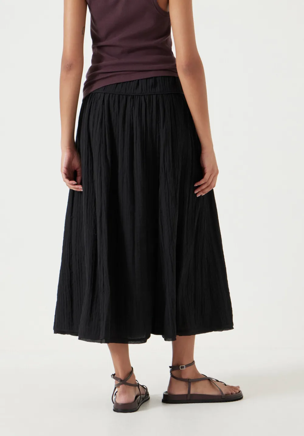 hush Skirts|Gathered Detail Midi Skirt Washed Black