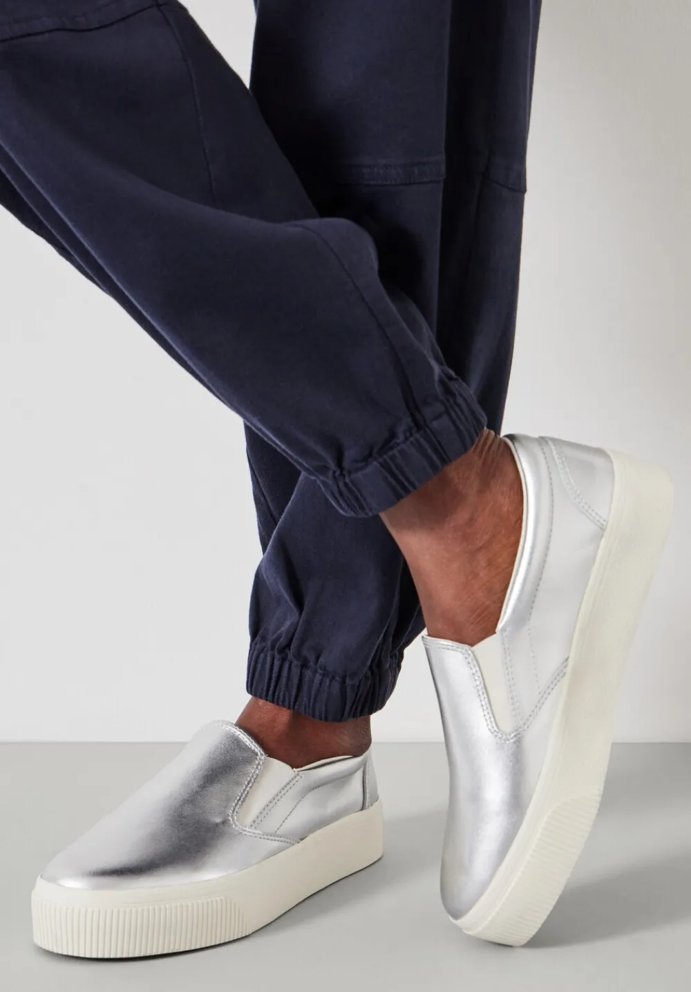 hush Trainers|Flats|Gili Flatform Leather Trainers Silver