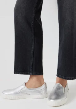 hush Trainers|Flats|Gili Slip On Trainers Silver
