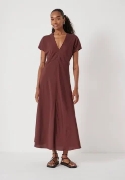 hush Dresses|Grace Air Flow V-Neck Maxi Dress Burgundy Brown