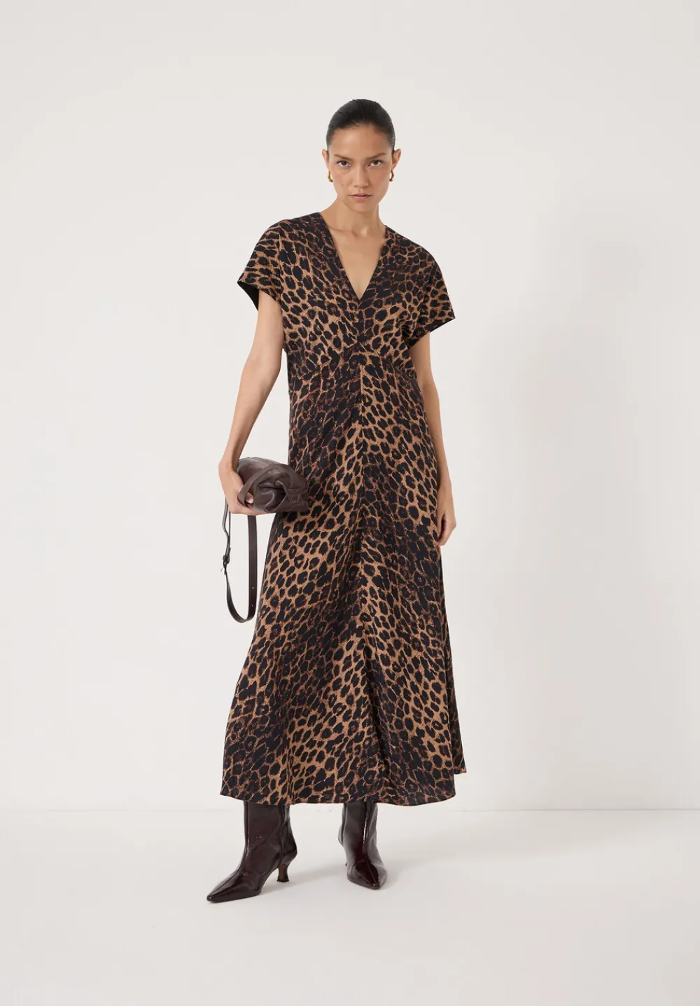 hush Dresses|Grace Air Flow V-Neck Maxi Dress Soft Leopard