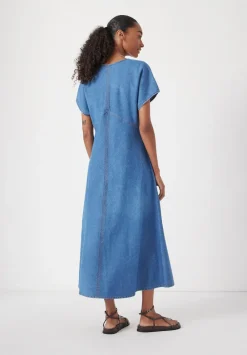 hush Dresses|Grace V Neck Denim Dress Vintage Wash Blue