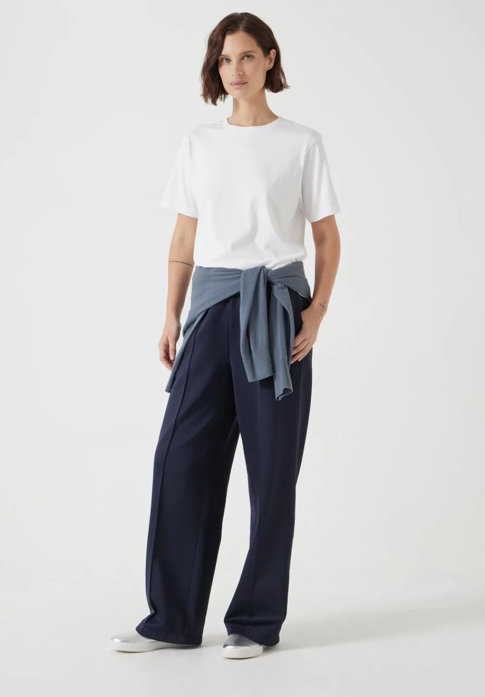 hush Joggers & Leggings|Trousers|Harrison Pintuck Joggers Navy