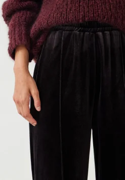 hush Joggers & Leggings|Harrison Velvet Pintuck Joggers Raisin Brown