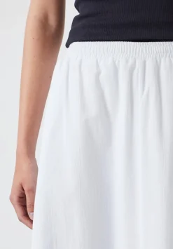 hush Skirts|Ishani Maxi Textured Skirt White