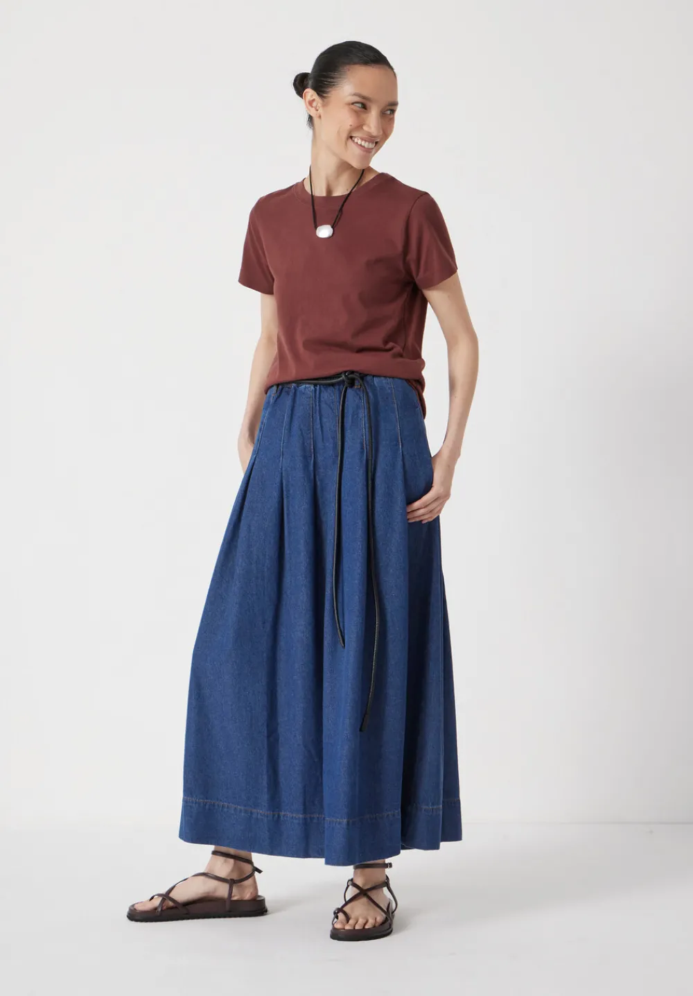 hush Skirts|Ivy Pleated Denim Midi Skirt Mid Authentic Wash