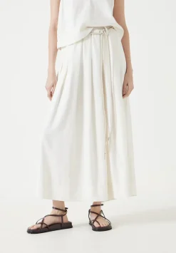 hush Skirts|Ivy Pleated Linen Blend Midi Skirt Off White